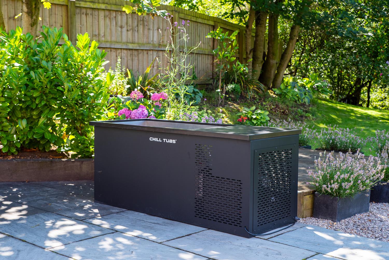 FEDEZZE FEL HIDEG MERÜLŐ JÉGFÜRDŐINK KÍNÁLATÁT