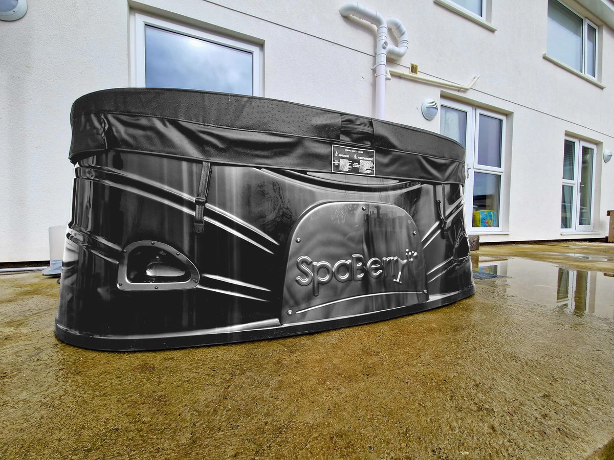 SpaBerry SB5 2 személyes jakuzzi 232,5x126,5x81cm