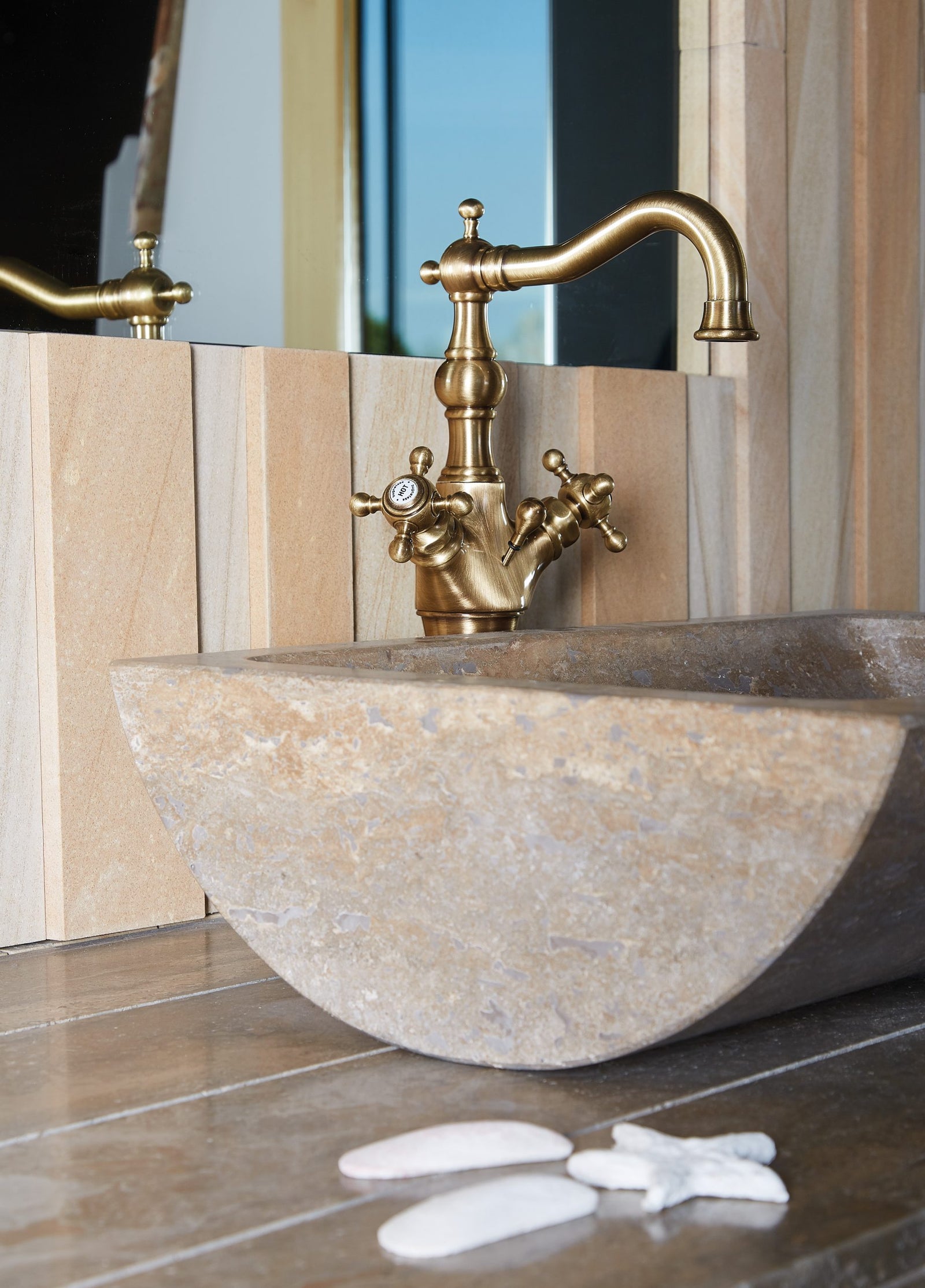 Bugnatese ARCADIA Mosdócsaptelep leeresztővel