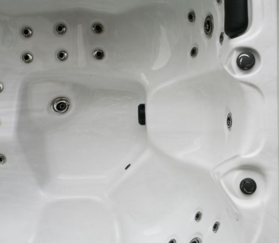 Revolution-spa Compact 200x200x88 cm jakuzzi