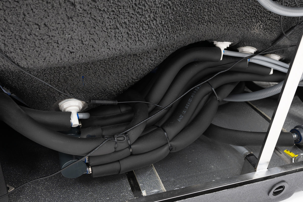 Revolution-spa PS Portofino 2300 × 2300 × 950 mm jakuzzi