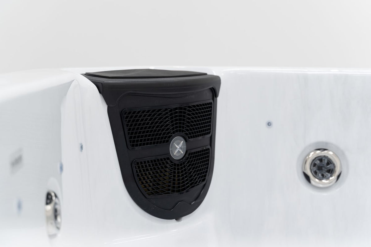 Revolution-spa Earth 200x200x80 7 fős jakuzzi