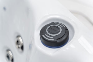 Revolution-spa Earth 200x200x80 7 fős jakuzzi