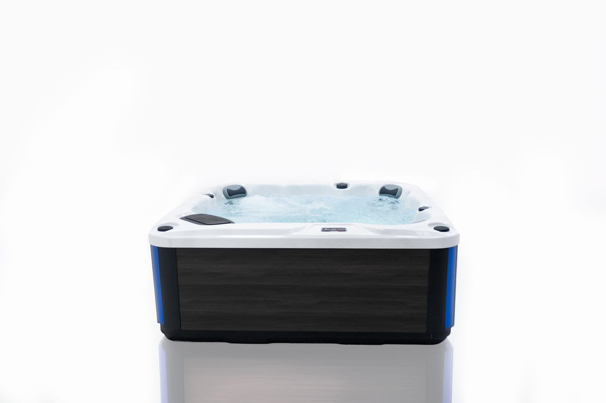 Revolution-spa Earth 200x200x80 7 fős jakuzzi