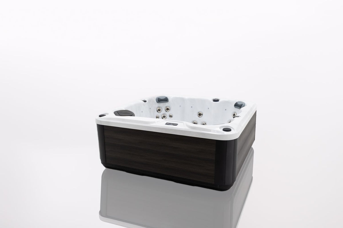 Revolution-spa Earth 200x200x80 7 fős jakuzzi