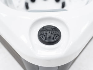 Revolution-spa Jupiter 200x200x80 7 fős jakuzzi