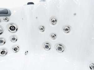 Revolution-spa Jupiter 200x200x80 7 fős jakuzzi