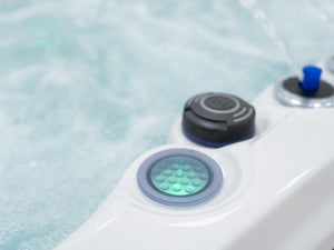 Revolution-spa Jupiter 200x200x80 7 fős jakuzzi