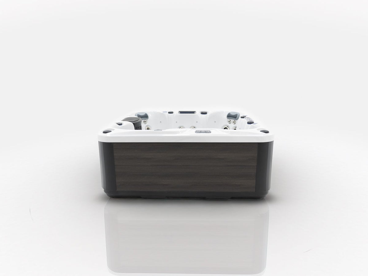 Revolution-spa Jupiter 200x200x80 7 fős jakuzzi
