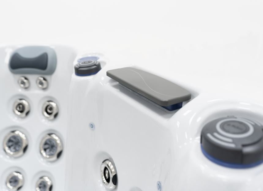 Revolution-spa Jupiter 200x200x80 7 fős jakuzzi