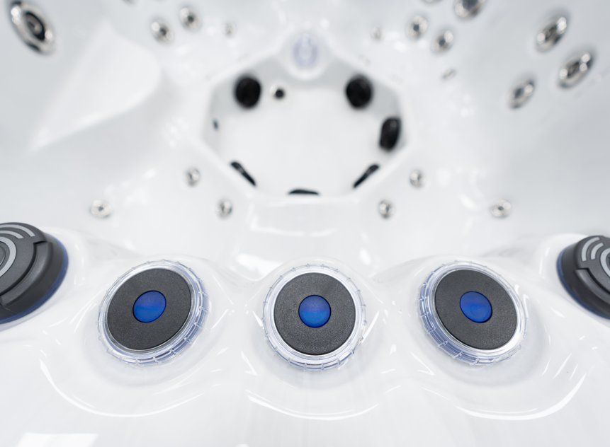 Revolution-spa Jupiter 200x200x80 7 fős jakuzzi