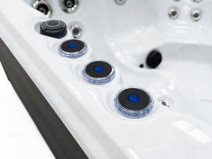 Revolution-spa Mars 200x200x80 5 fős jakuzzi