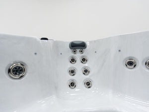 Revolution-spa Mars 200x200x80 5 fős jakuzzi