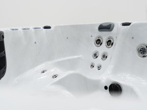 Revolution-spa Mars 200x200x80 5 fős jakuzzi