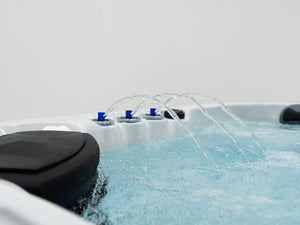 Revolution-spa Mars 200x200x80 5 fős jakuzzi