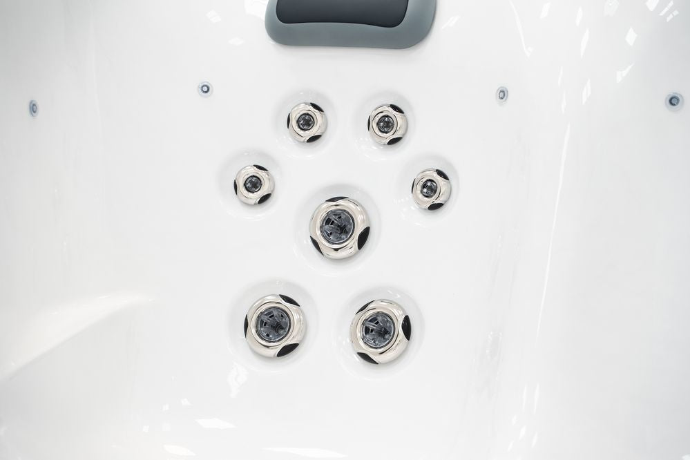 Revolution-spa Mercury 213x165x80 3 fős jakuzzi