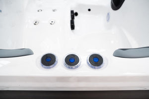 Revolution-spa Mercury 213x165x80 3 fős jakuzzi