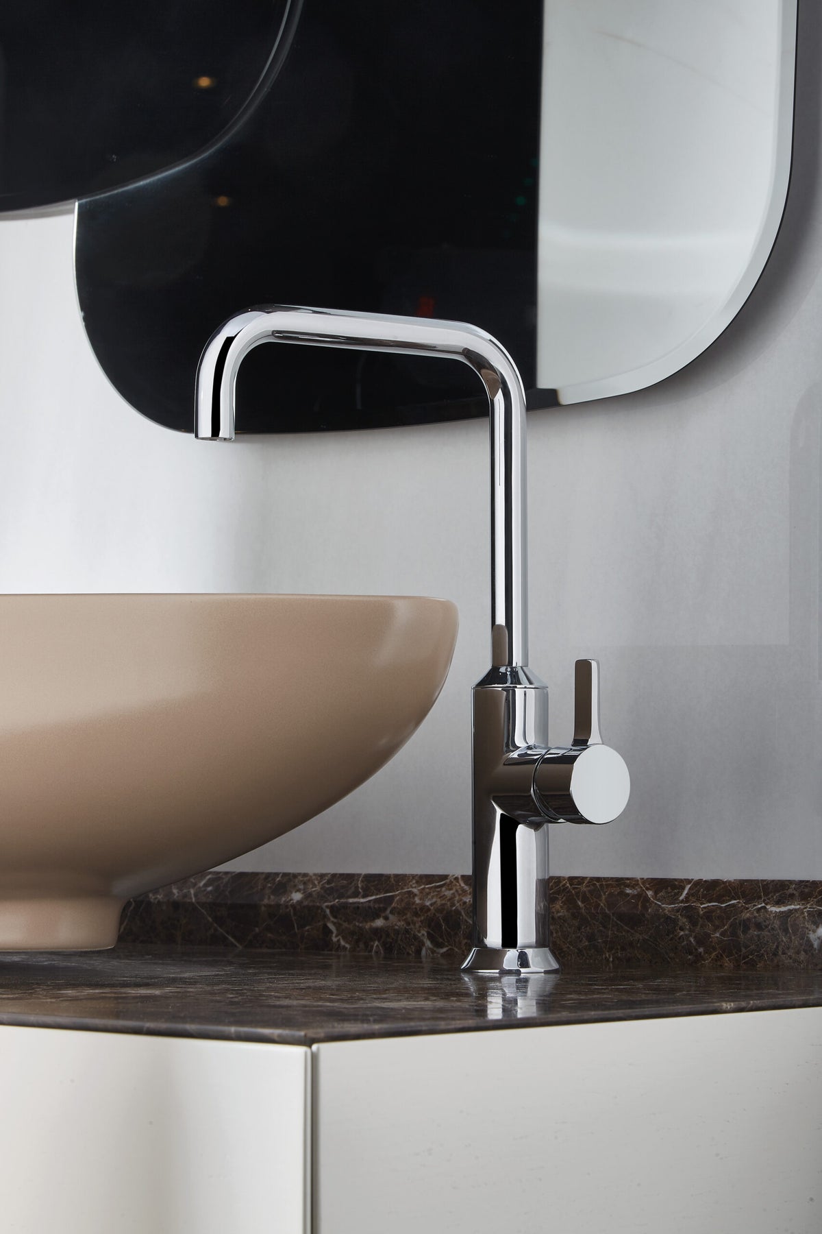 Bugnatese ORION Mosdócsaptelep leeresztővel