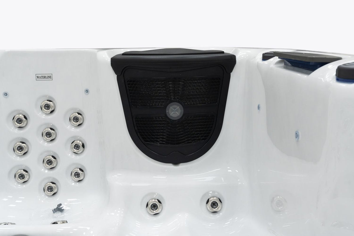 Revolution-spa Pluto 200x200x80 5 fős jakuzzi