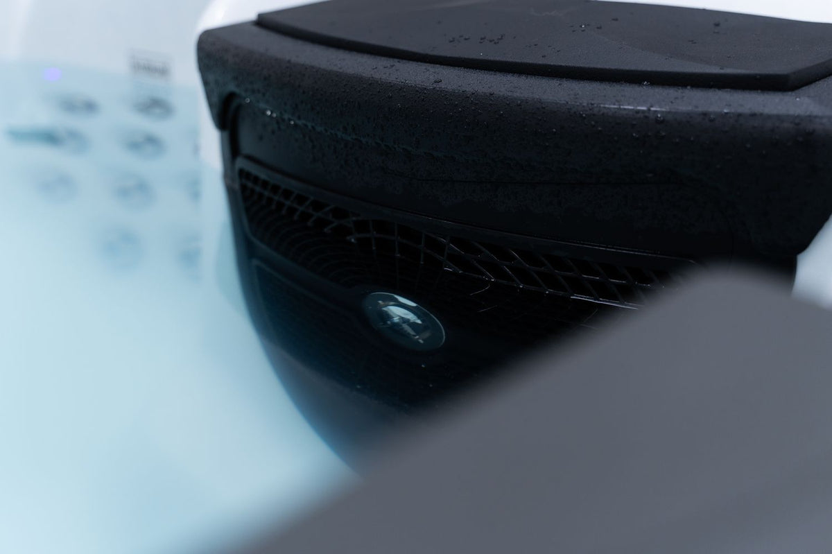 Revolution-spa Pluto 200x200x80 5 fős jakuzzi