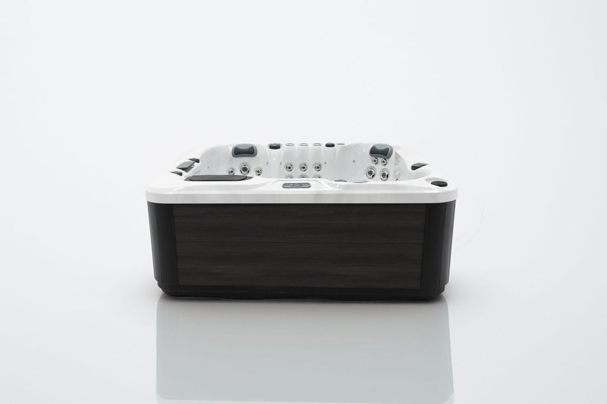 Revolution-spa Pluto 200x200x80 5 fős jakuzzi