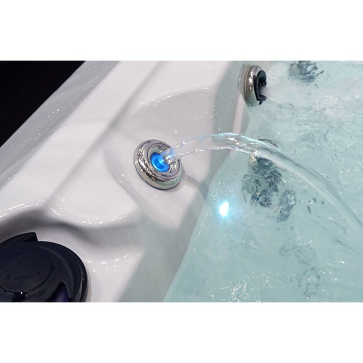 Revolution-spa Anna 200x200x82 cm ELŐRENDELÉS