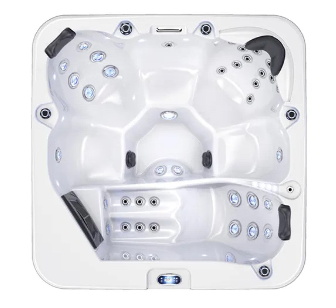 Revolution-spa Tamara 200x200x84 cm ELŐRENDELÉS