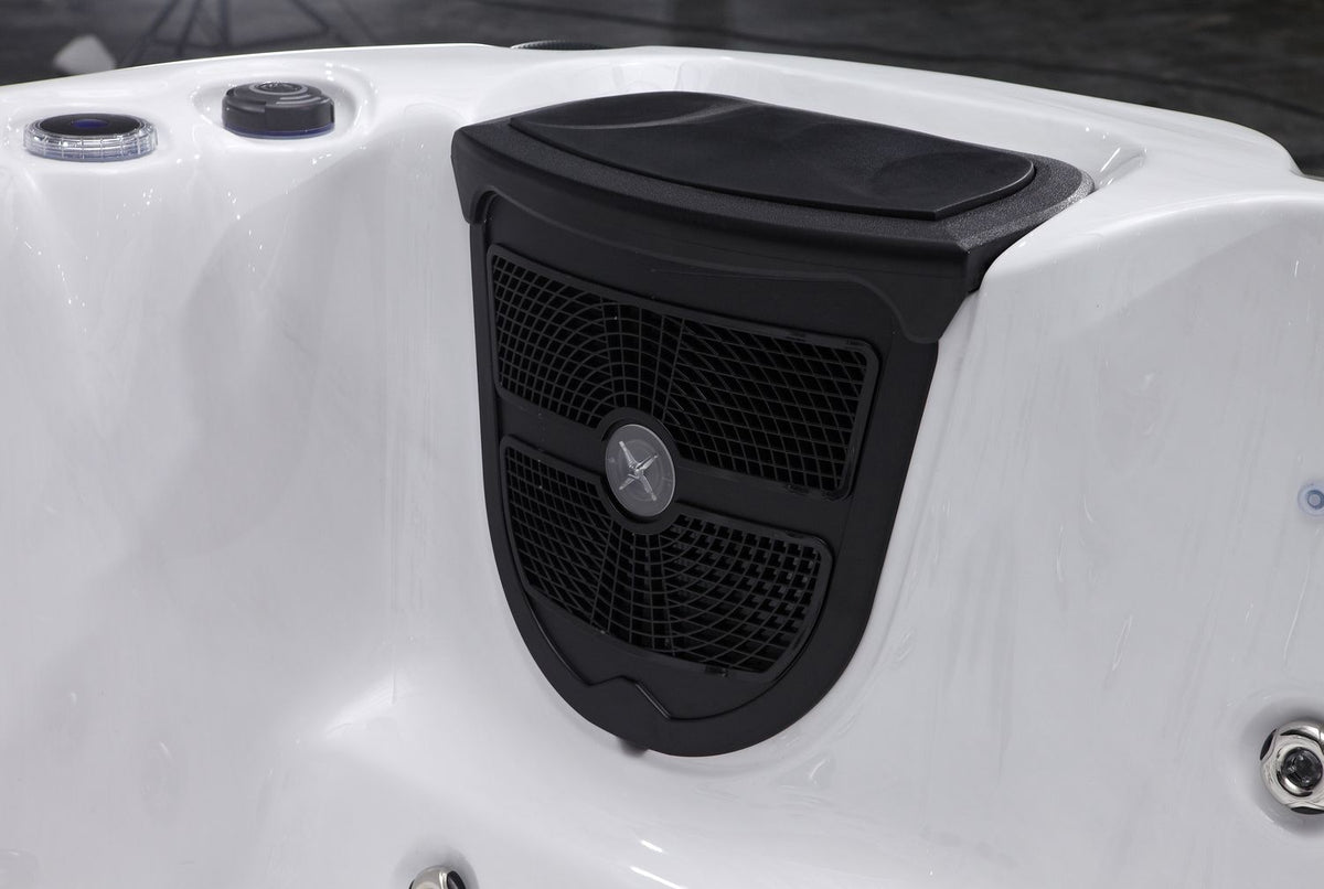 Revolution-spa Saturn 200x200x80 6 fős jakuzzi