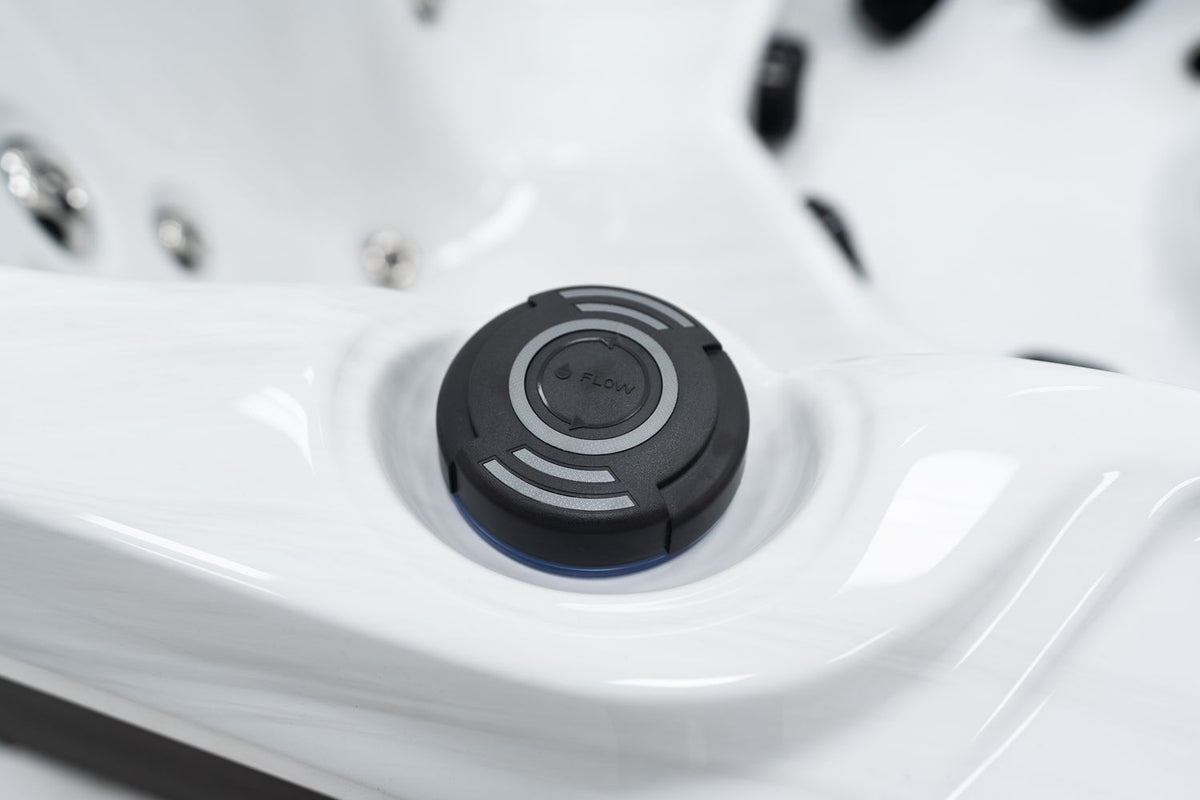 Revolution-spa Saturn 200x200x80 6 fős jakuzzi