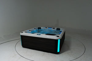 Revolution-spa Saturn 200x200x80 6 fős jakuzzi