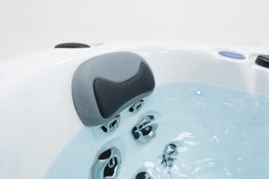 Revolution-spa Saturn 200x200x80 6 fős jakuzzi
