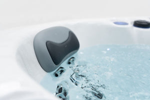 Revolution-spa Saturn 200x200x80 6 fős jakuzzi