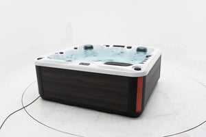 Revolution-spa Saturn 200x200x80 6 fős jakuzzi