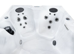 Revolution-spa Social 180x160x76 cm jakuzzi
