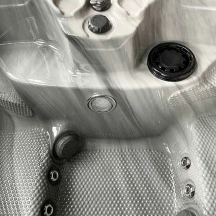 SpaBerry SB4 2 személyes jakuzzi 230x125x72cm