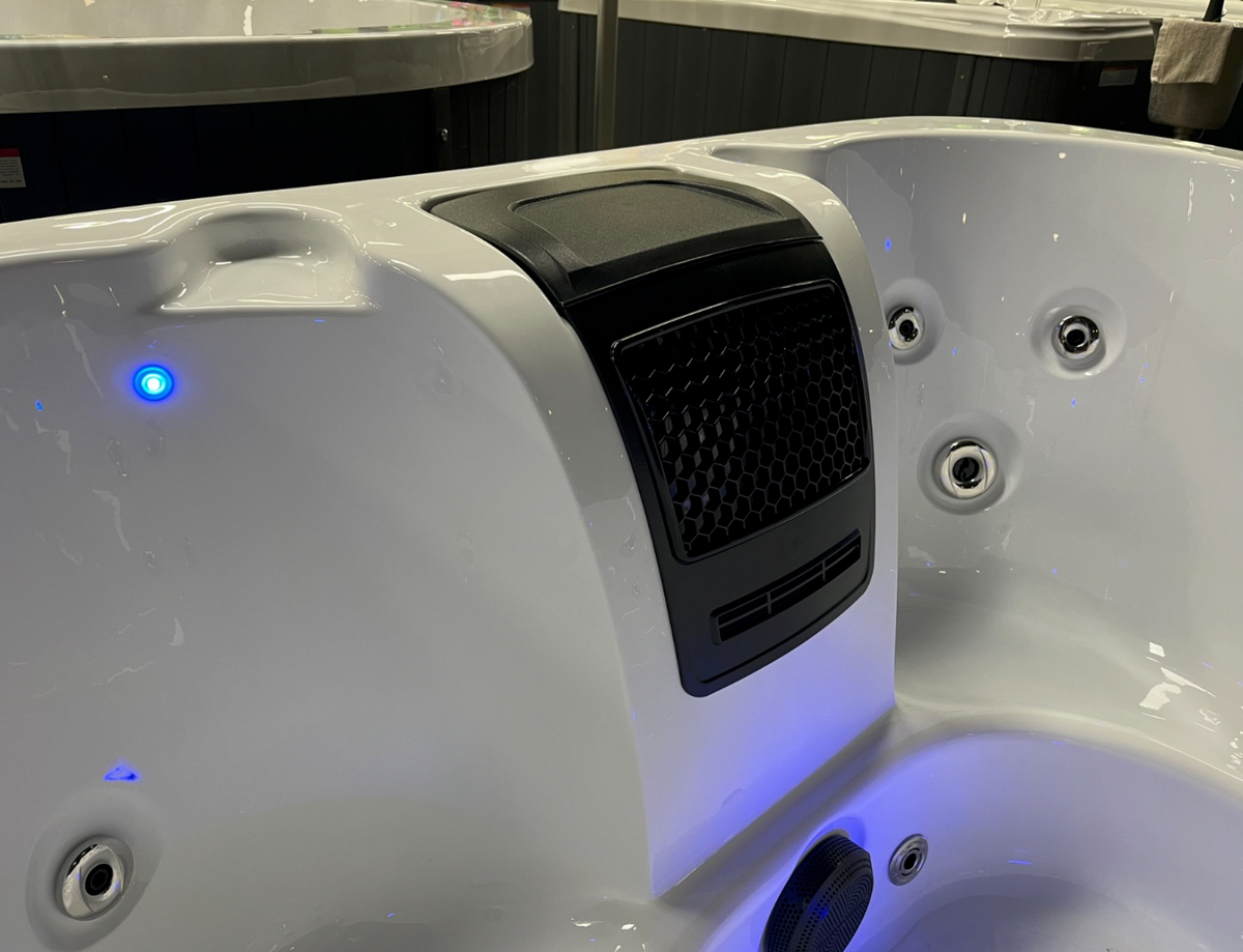 Revolution-spa Sparkling 4 fős jakuzzi