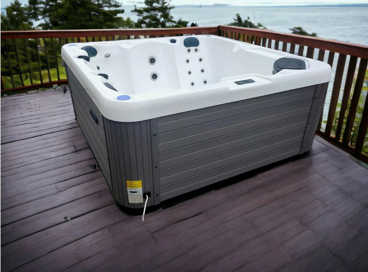 REVOLUTION TRIDENT jakuzzi 200x200x90 cm