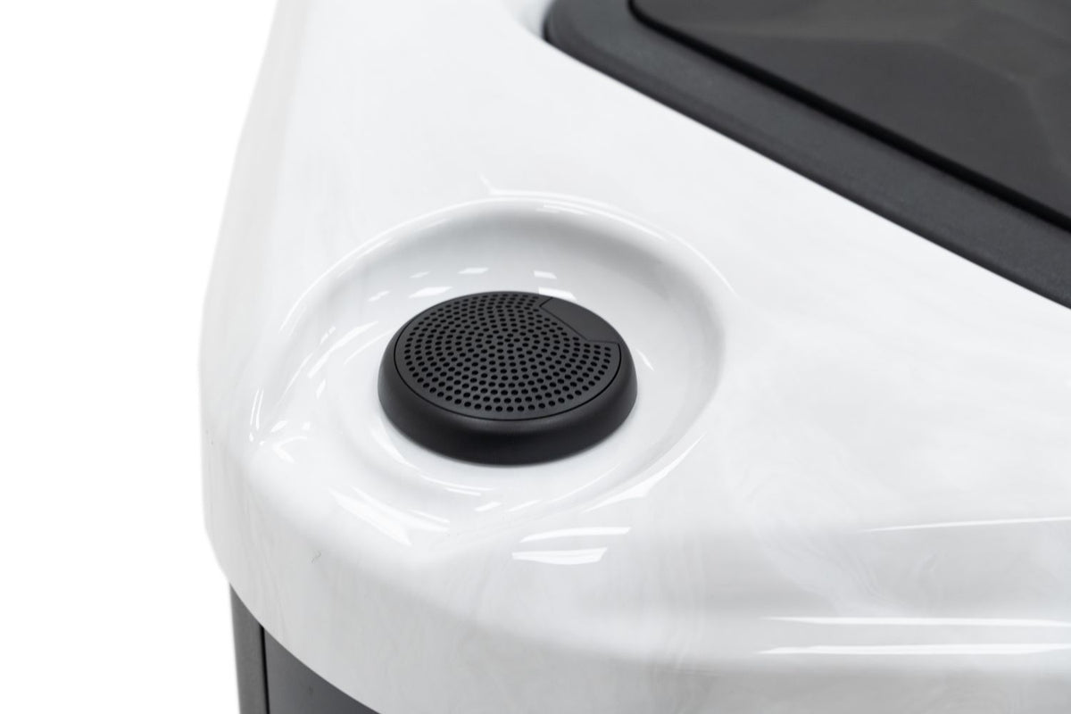 Revolution-spa Uranus 200x200x80 5 fős jakuzzi