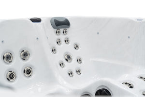 Revolution-spa Uranus 200x200x80 5 fős jakuzzi