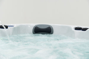 Revolution-spa Uranus 200x200x80 5 fős jakuzzi