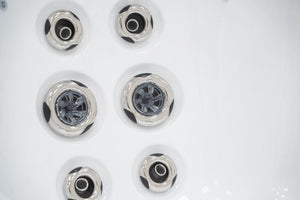 Revolution-spa Venus 200x200x80 6 fős jakuzzi