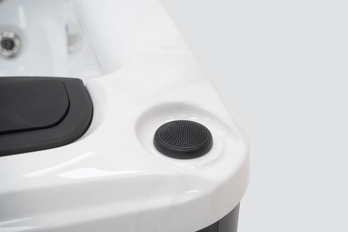 Revolution-spa Venus 200x200x80 6 fős jakuzzi