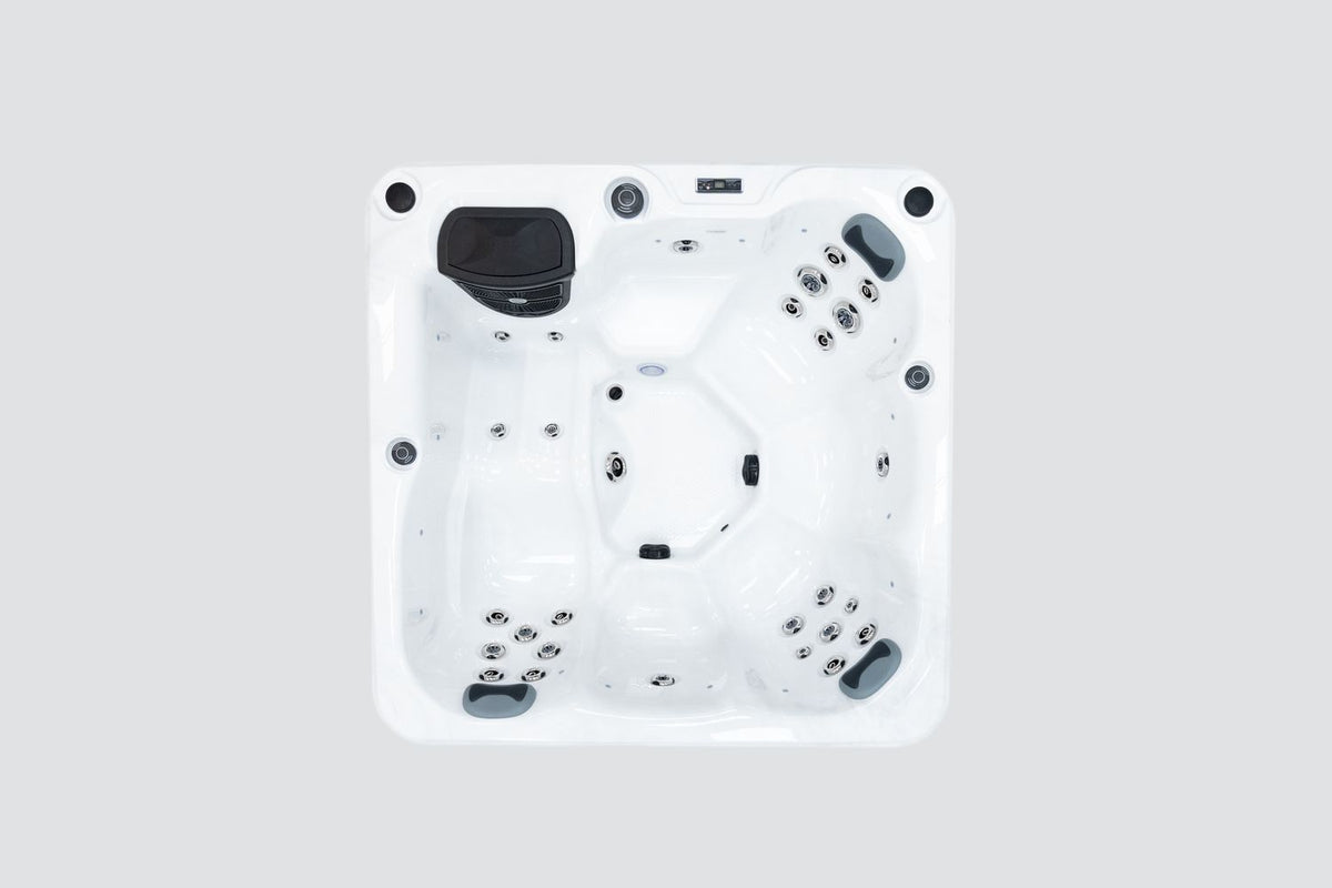 Revolution-spa Venus 200x200x80 6 fős jakuzzi