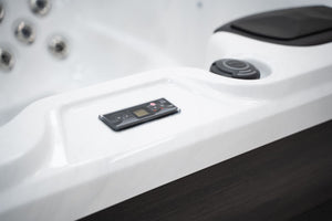 Revolution-spa Venus 200x200x80 6 fős jakuzzi