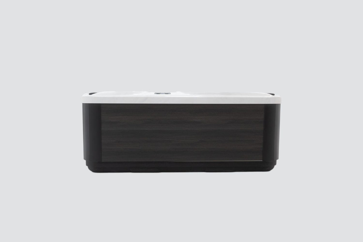 Revolution-spa Venus 200x200x80 6 fős jakuzzi