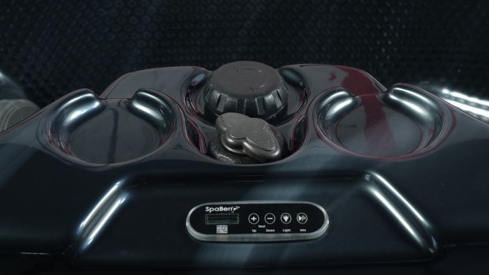 SpaBerry SB5 2 személyes jakuzzi 232,5x126,5x81cm