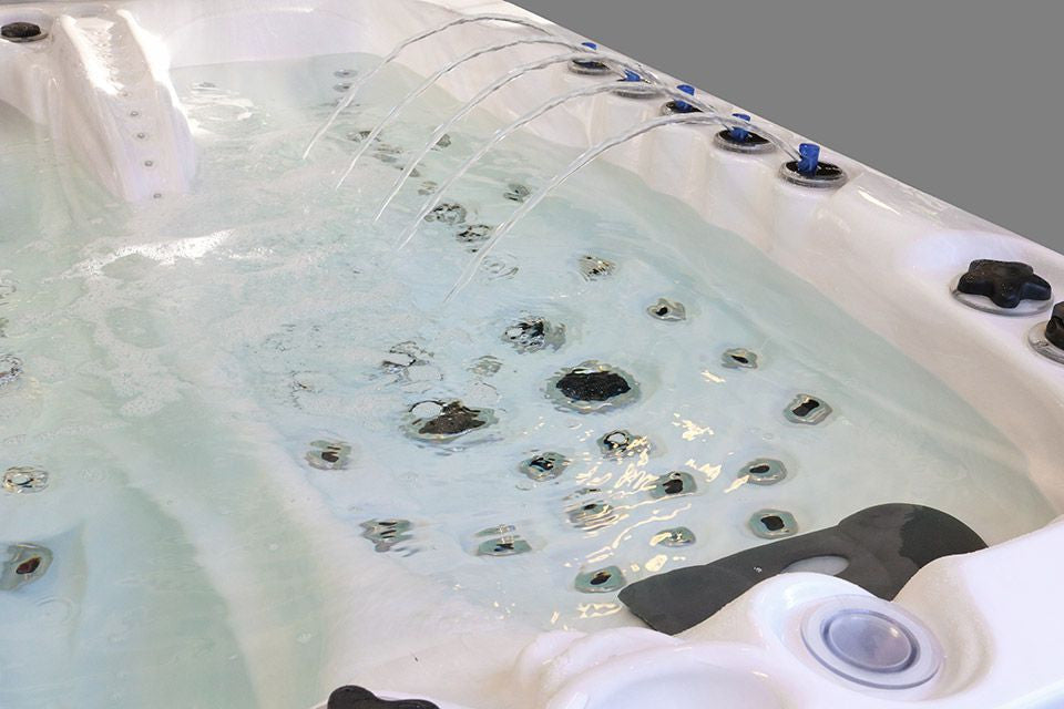 Revolution-spa Euphoria 4 fős jakuzzi