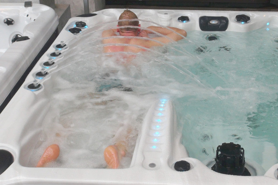 Revolution-spa Euphoria 4 fős jakuzzi