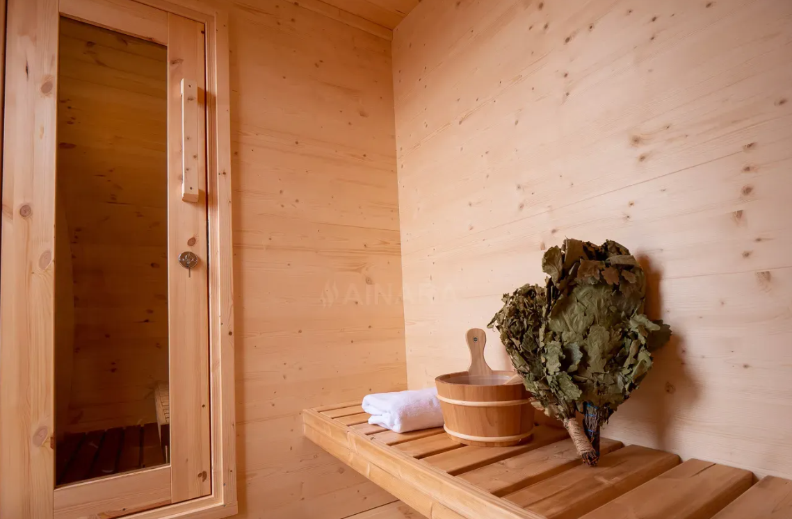 Nagy Hobbit szaunaház 500x386 cm