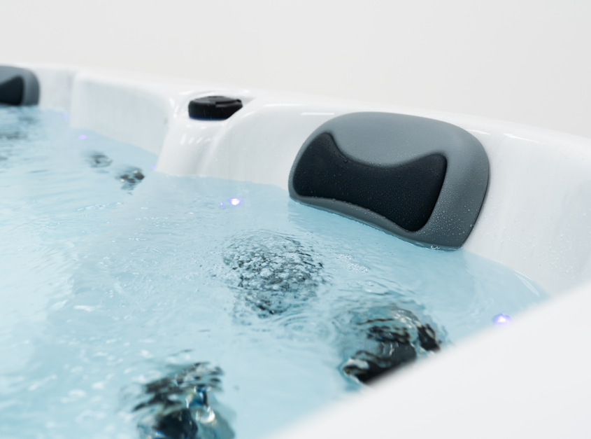 Revolution-spa Mars 200x200x80 5 fős jakuzzi